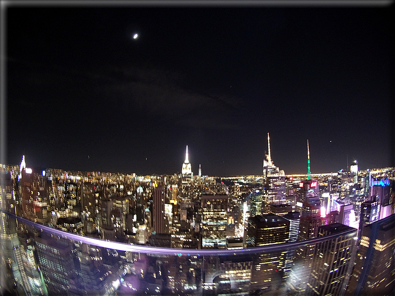 foto New York di notte